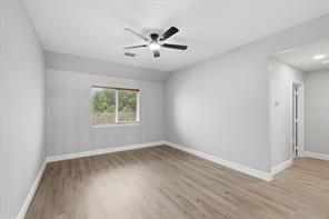 1581 Meadows Avenue - Photo 21