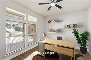 1581 Meadows Avenue - Photo 7