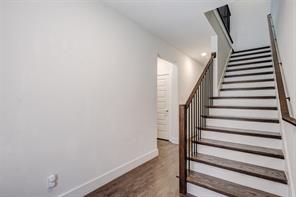 8234 Laflin Lane - Photo 4