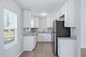 600 M L King Jr Boulevard - Photo 7