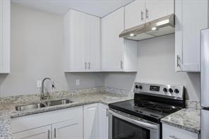 600 M L King Jr Boulevard - Photo 8