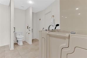 1633 Brookhollow Drive - Photo 32