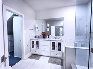 7906 Thorneywood Road - Photo 4