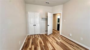 2414 Coventry Court - Photo 13