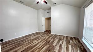 2414 Coventry Court - Photo 8