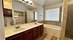 2414 Coventry Court - Photo 9
