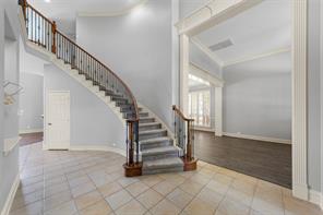 2447 Blackstone Drive - Photo 3