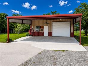 426 County Road 3435 - Photo 29