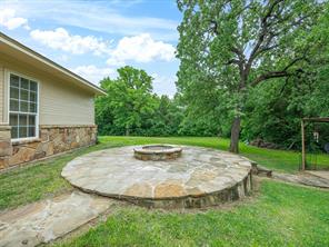 426 County Road 3435 - Photo 35
