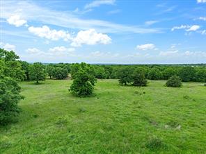 426 County Road 3435 - Photo 38