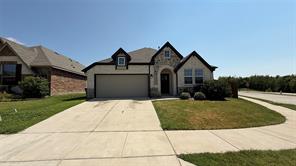 204 Rosewood Drive - Photo 1