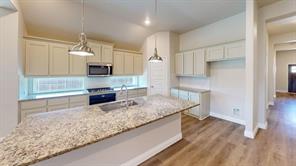 204 Rosewood Drive - Photo 4