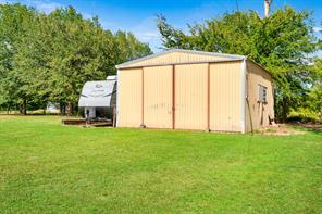 4237 FARM ROAD 196 - Photo 16