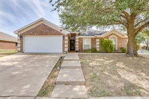 400 Bretts Way - Photo 1