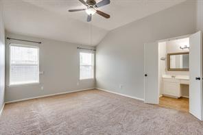 400 Bretts Way - Photo 16