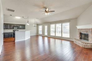 400 Bretts Way - Photo 2