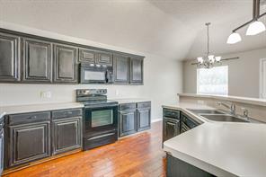 400 Bretts Way - Photo 7