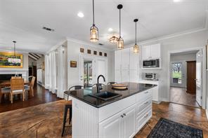 8903 Ravenswood Road - Photo 15