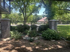 8903 Ravenswood Road - Photo 32