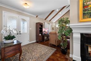 8903 Ravenswood Road - Photo 4