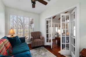 8903 Ravenswood Road - Photo 7