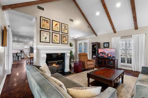8903 Ravenswood Road - Photo 9