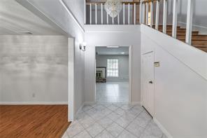 212 Magic Lane - Photo 9