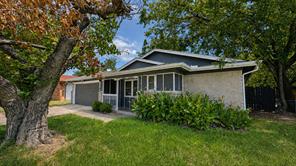 809 Memorial Drive - Photo 1