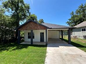 622 E Woodard Street - Photo 1