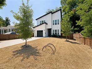 1114 E Woodin Boulevard - Photo 1