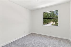 1308 Golden Gate Drive - Photo 20