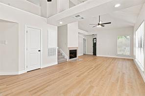 1308 Golden Gate Drive - Photo 3