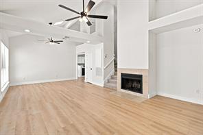 1308 Golden Gate Drive - Photo 4