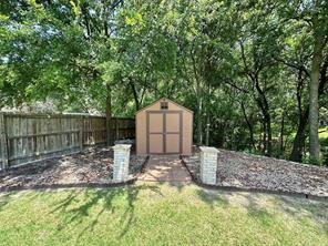 1509 Creekside Avenue - Photo 18