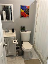 2516 Metropolitan Avenue - Photo 9