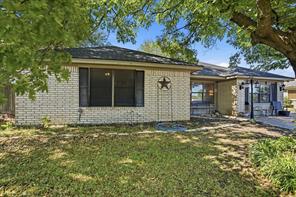 4041 Country Meadows Circle - Photo 1