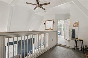 322 Hillcroft Drive - Photo 14