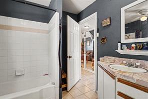 322 Hillcroft Drive - Photo 23