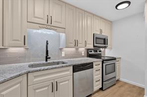 6020 E University Boulevard - Photo 9