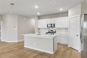10645 Dillion Street - Photo 3