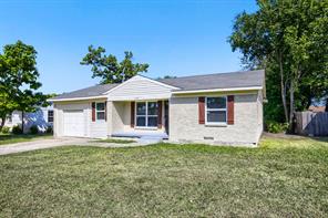 1707 Summit Street - Photo 2