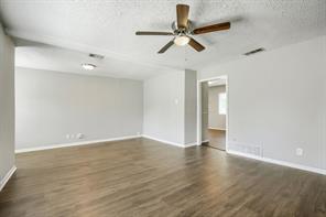 1707 Summit Street - Photo 4