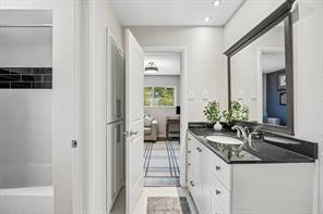 9812 Ravensway Drive - Photo 22