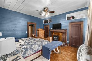 209 Pecan Street - Photo 10