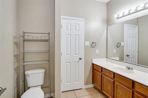 824 Walnut Street - Photo 12