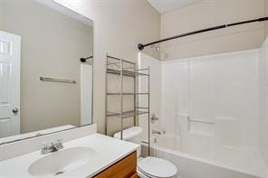 824 Walnut Street - Photo 15
