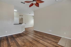 824 Walnut Street - Photo 5