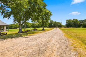 189 County Road 3090 - Photo 4