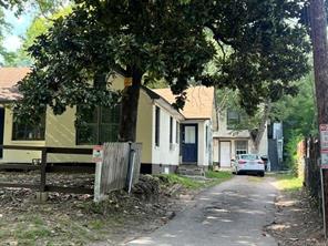 237 E Culver Street - Photo 2