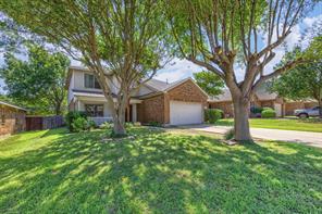 1100 Chesterfield Drive - Photo 2